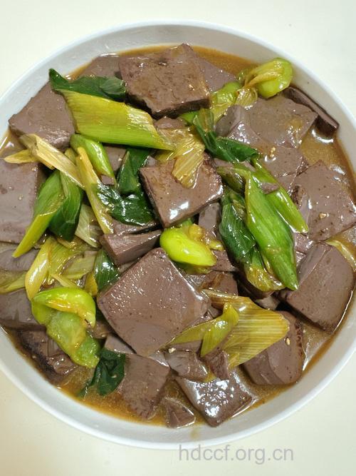 清炒猪血--孕前食谱