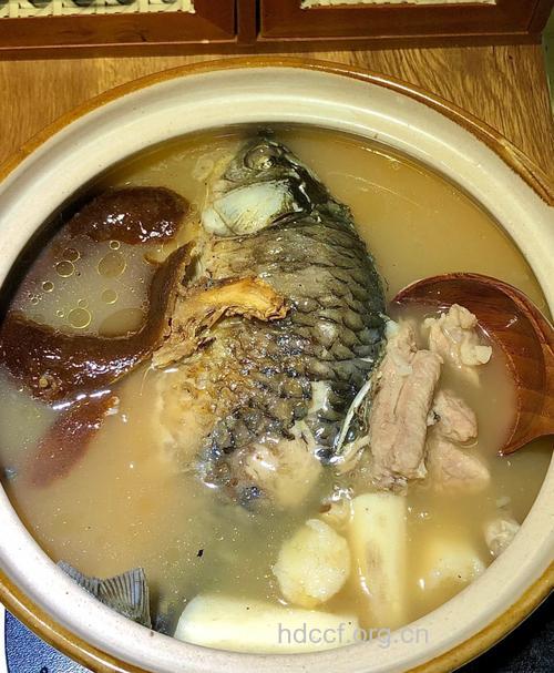 鲇鱼鸡蛋羹补充乳汁