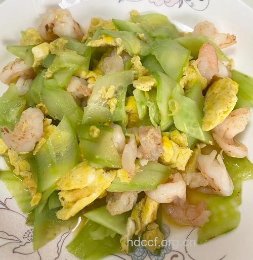 虾肉黄瓜片——儿童食谱