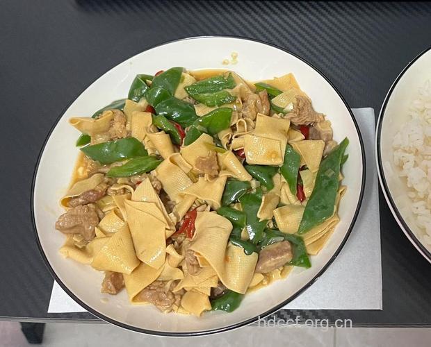 炒肉拌干豆腐