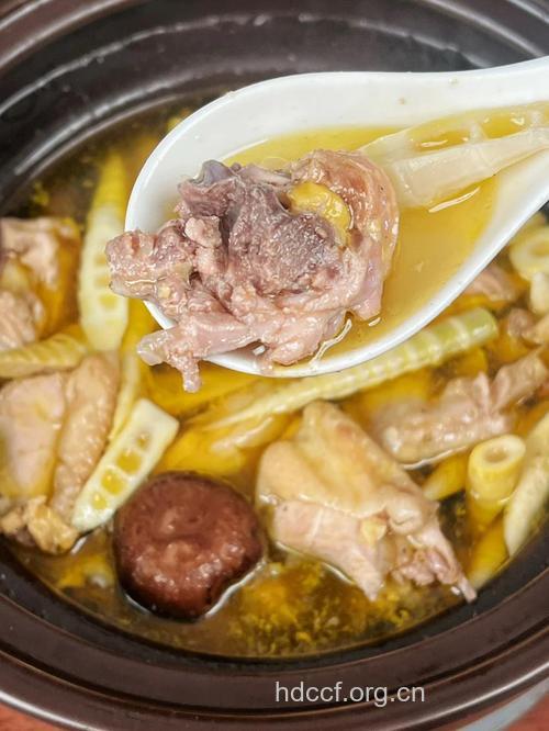 鲜笋鸡汤的原料是什么
