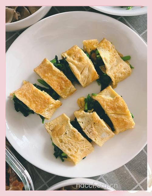 蛋皮菠菜卷