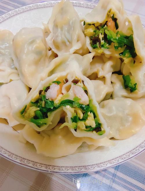 营养早餐：虾仁蛋饺