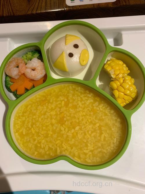 宝宝的创意午餐