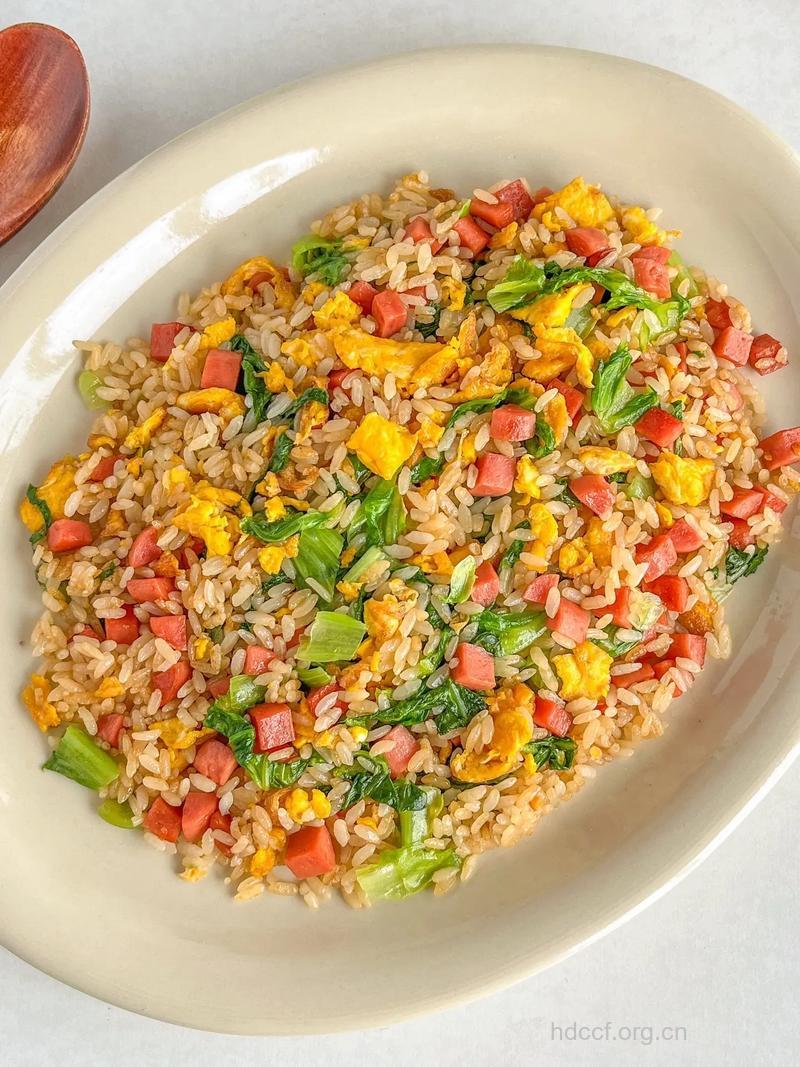 适合宝宝的香肠炒蛋餐