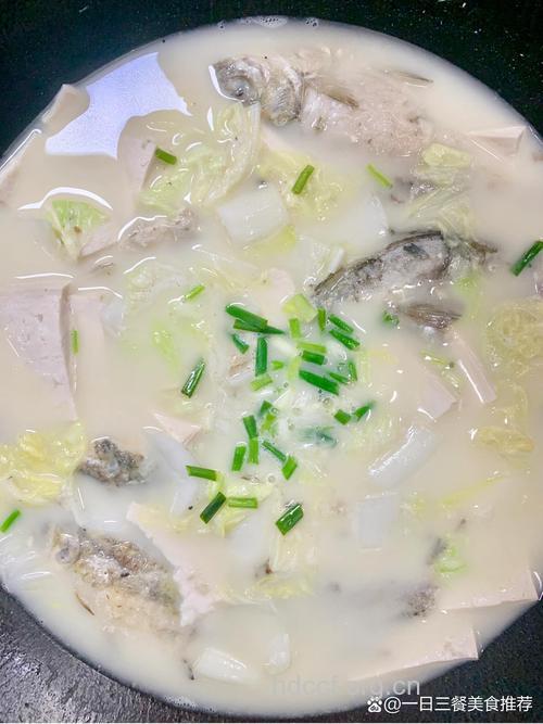 营养食谱:白菜豆腐鱼片汤