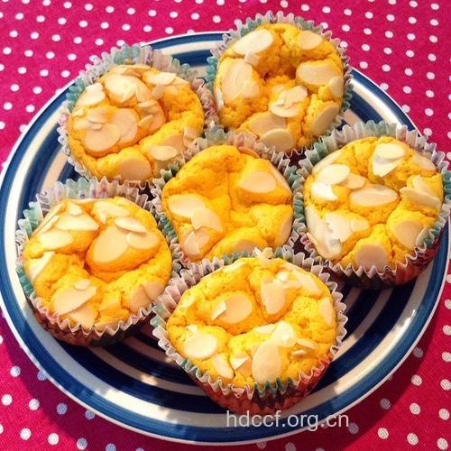 幼儿食谱：杏仁玛芬
