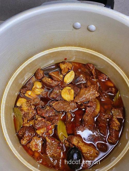 高压锅酱牛肉的做法
