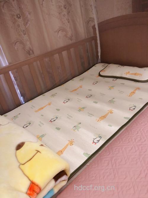小宝宝睡觉要慎选凉席