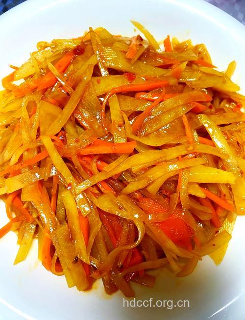菜谱大全之胡萝卜土豆丝