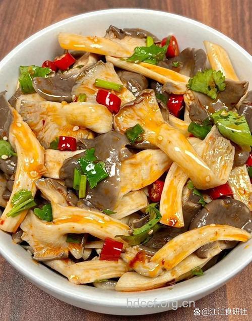 家常菜谱之杏鲍菇炒羊心的做法