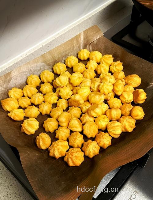 情人节烘焙甜品--香栗泡芙的做法详解