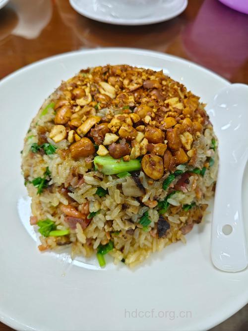 产后调理滋补饮食 生炒糯米饭的做法