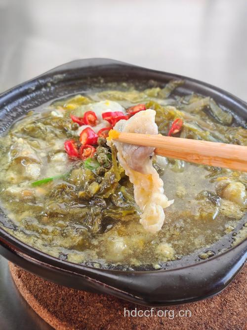 鱼片灌装浓汤等食物缺乏营养