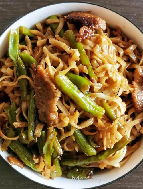 北方家常面食:豆角焖面