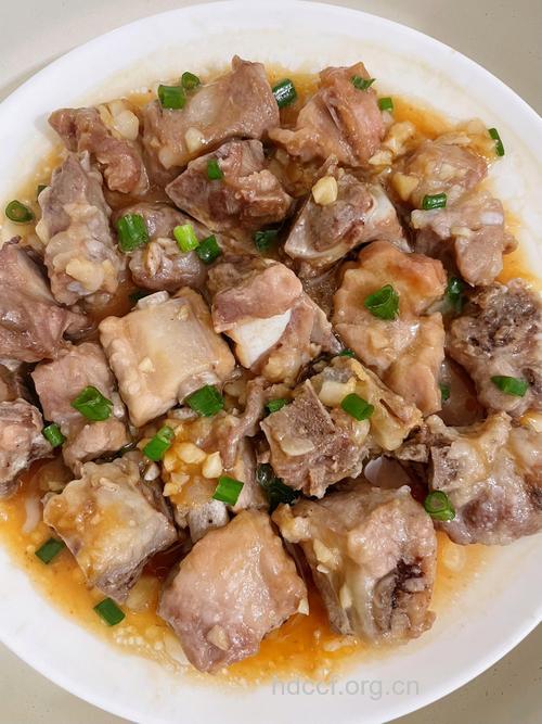 家常菜蒜香排骨的正宗做法