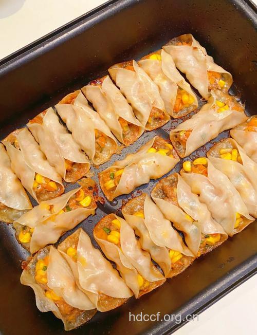 食谱大全：锅贴火腿家庭美食自制