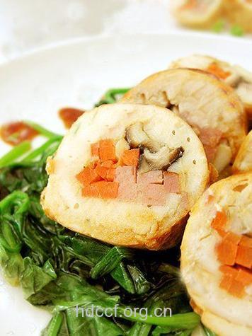 镶翠鸡卷的家庭做法（图）