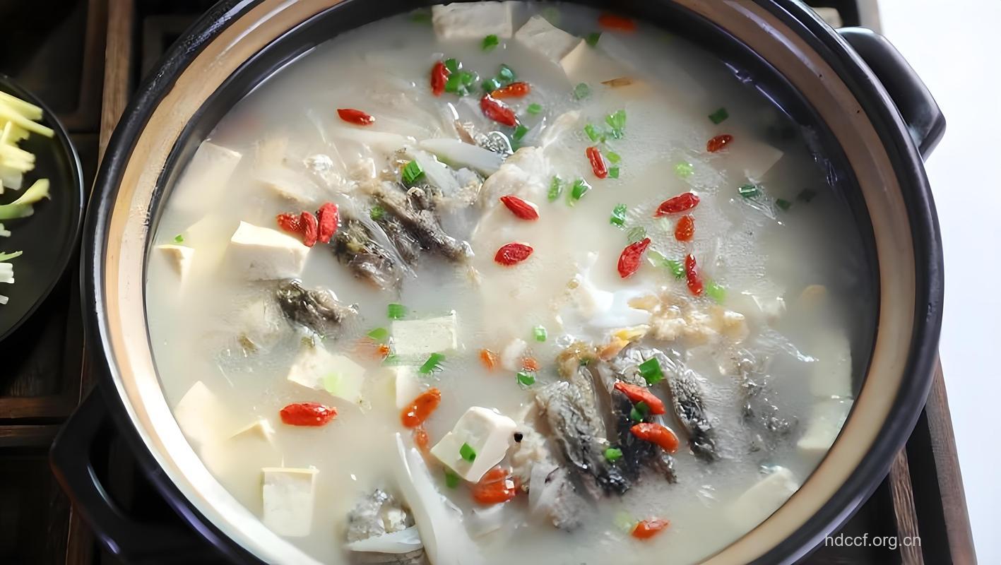 鱼汤提鲜去腥的方法