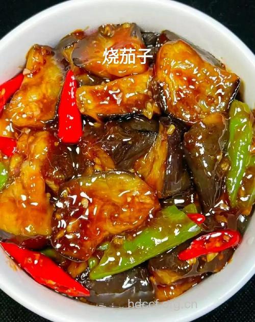 茄子怎么做好吃 先蒸再炒吸油少