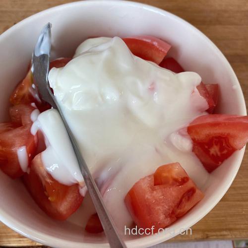 夏季冷饮之西红柿浓酸奶