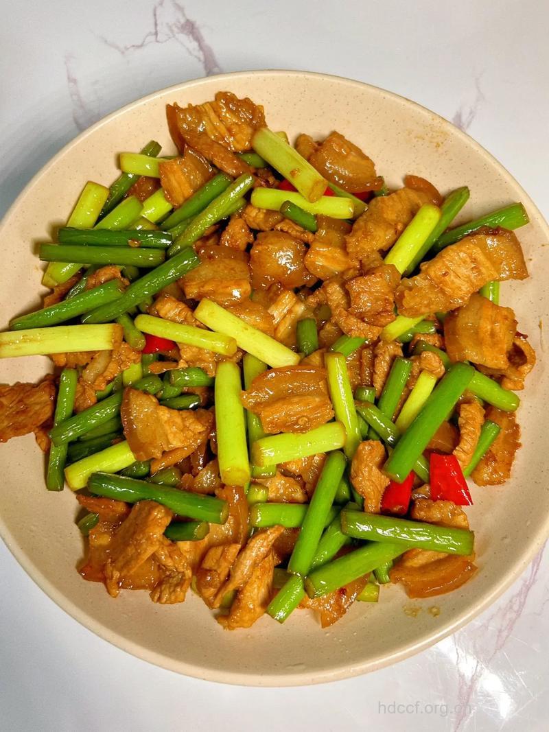 炒肉如何炒的嫩呢?