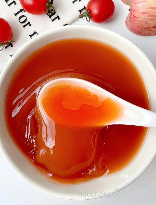 常吃西红柿汁可以美白