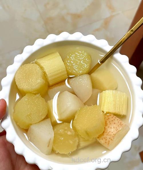 冬季吃水果首选甘蔗和梨 甘蔗清热梨保肝