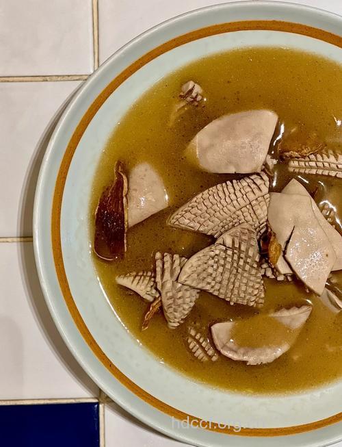 进补菜式：麻油腰片