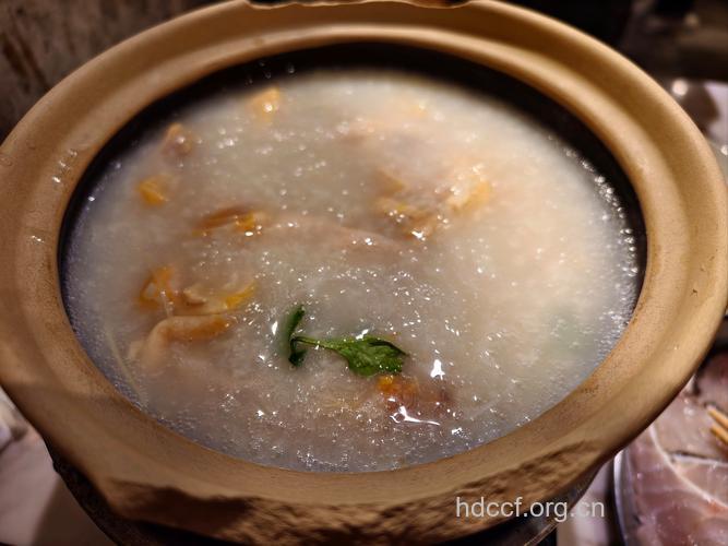 春季养生美食——鸡丝泡饭粥