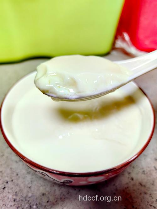 冬季暖胃就吃姜汁甜牛奶