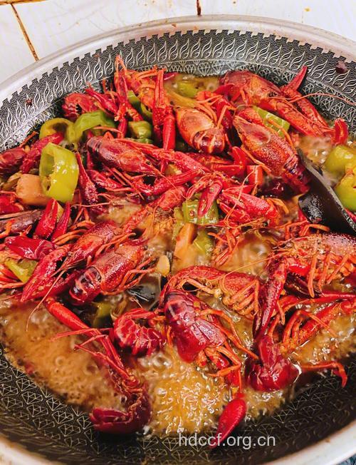 小龙虾能吃吗 做好这四点很关键