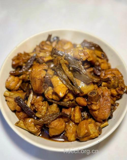 小鸡炖蘑菇 百年难遇的7种法