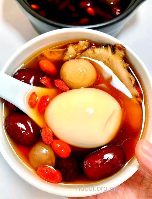 当归煮鸡蛋 女性补血4大药膳