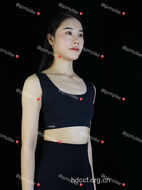 附乳整形打造完美身型