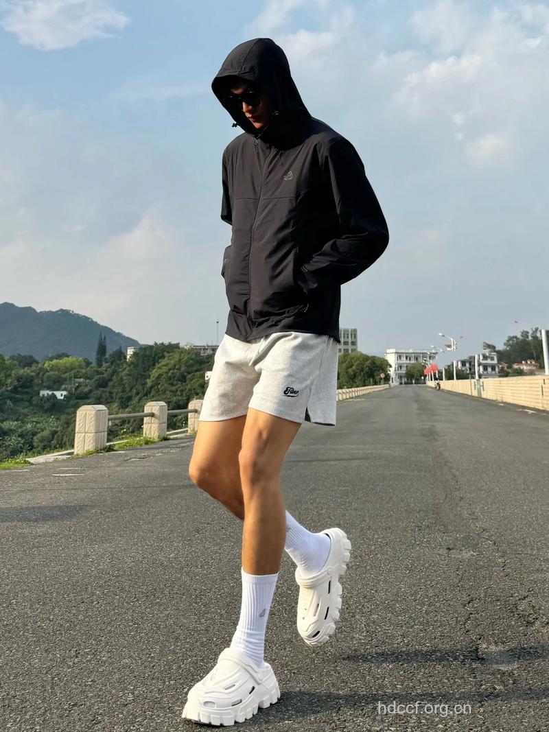 男人短裤怎么穿更健康？
