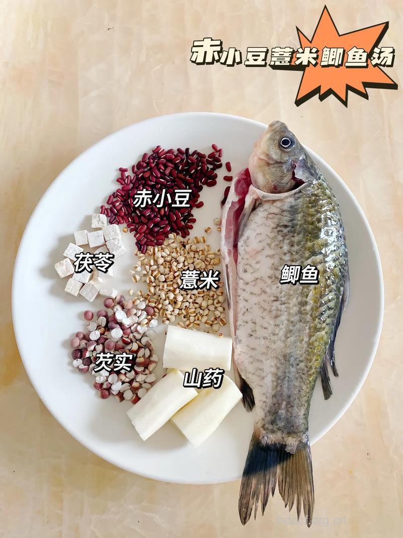 养胃粥：鲫鱼红豆粥的做法