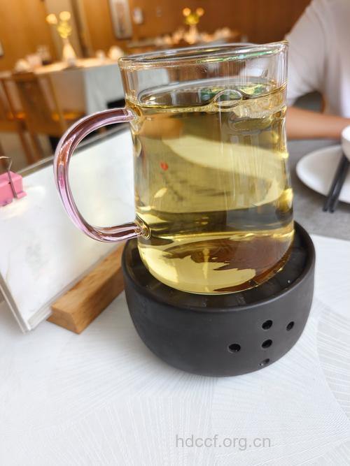 白领一族每天必喝的4杯茶