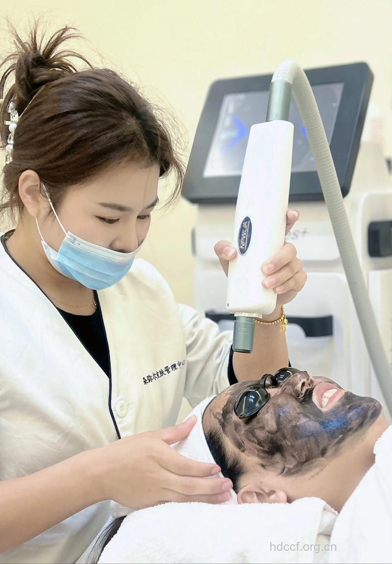 黑脸娃娃的术后护理 这样做才对