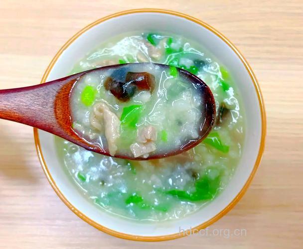 夏季食欲不振就吃这两款粥