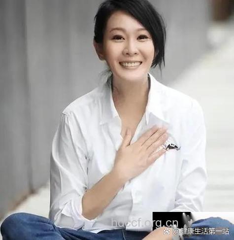奶茶刘若英的护肤方法是什么