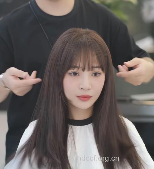 刘海造型巧搭配 让你变身潮女郎