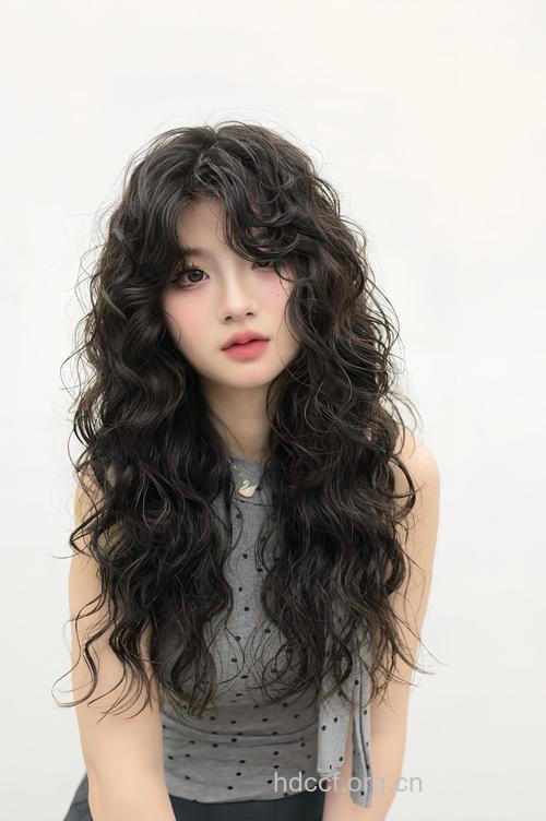 别出心裁的创意“卷发”