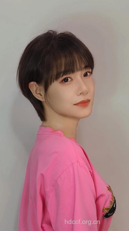 新年换发型11款个性短发