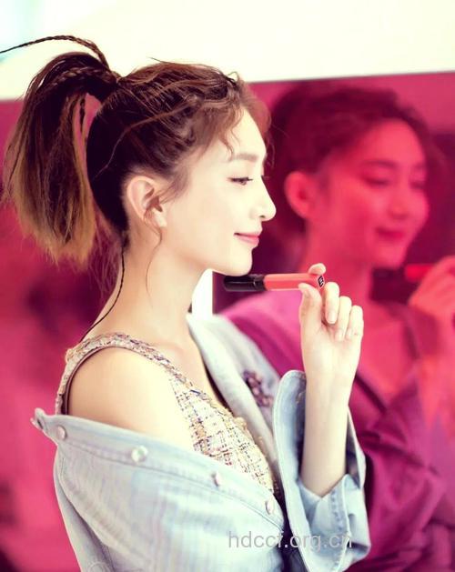 马尾新花样 8大经典马尾发型