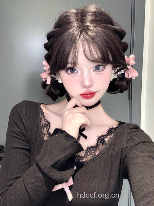 日本猫耳发型 看谁的比较萌