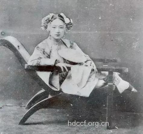 李莲英得宠因对女人发型深有研究