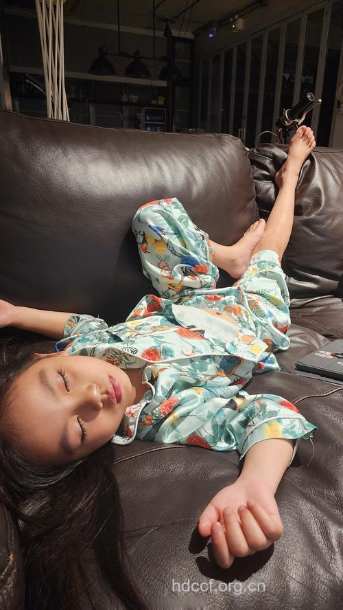 20岁的美丽动人，我们“睡”出来