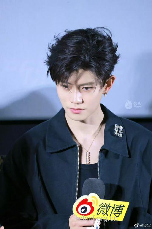 偷偷告诉你张杰祛痘的秘诀