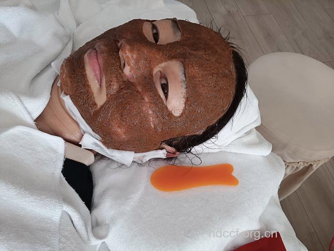 冬季补水靠面膜 海藻+牛奶面膜更补水